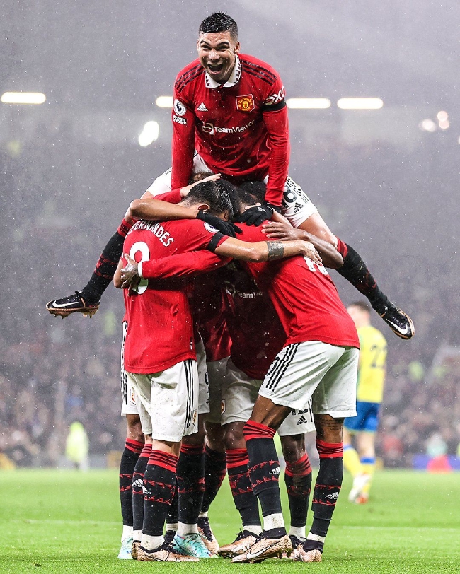 一位备受瞩 一位备受瞩